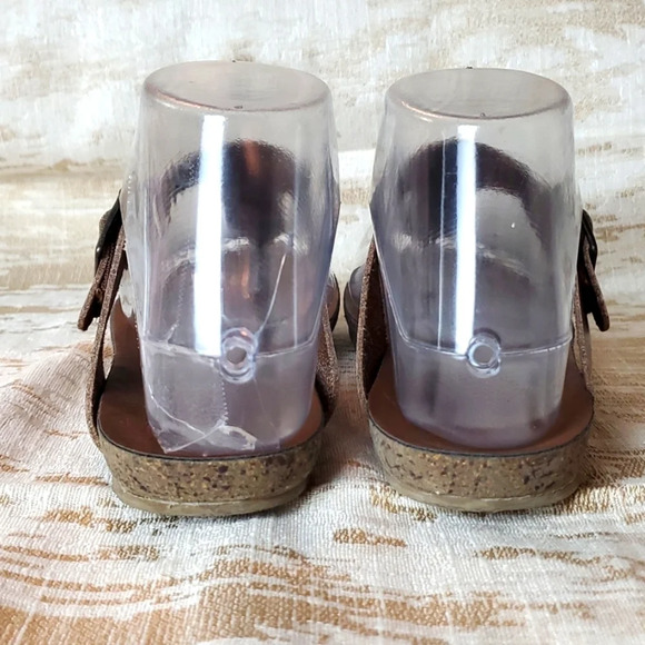 BLOWFISH MALIBU GRECO SLIP-ON SANDALS SZ 6 - Picture 3 of 10